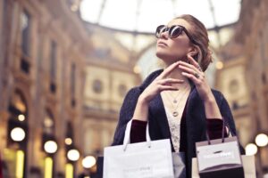 The Timeless Evolution of Women’s Fashion From Tradition to Empowerment
